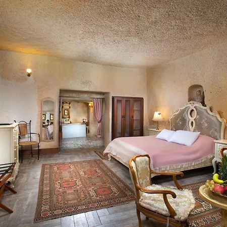 Hotel Minia Cave