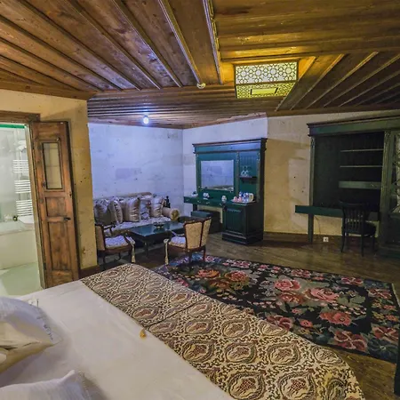Hotel Minia Cave 5*