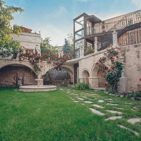 Hotel Minia Cave 3*